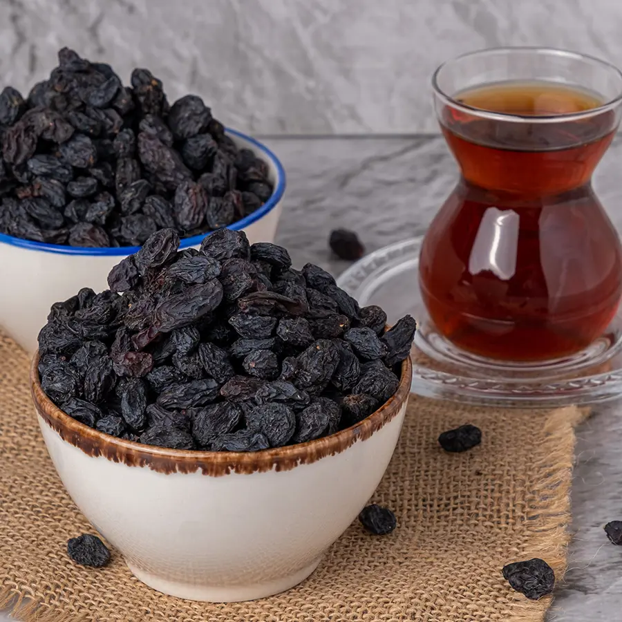 Çekirdeksiz Siyah Üzüm 500 Gr Paket